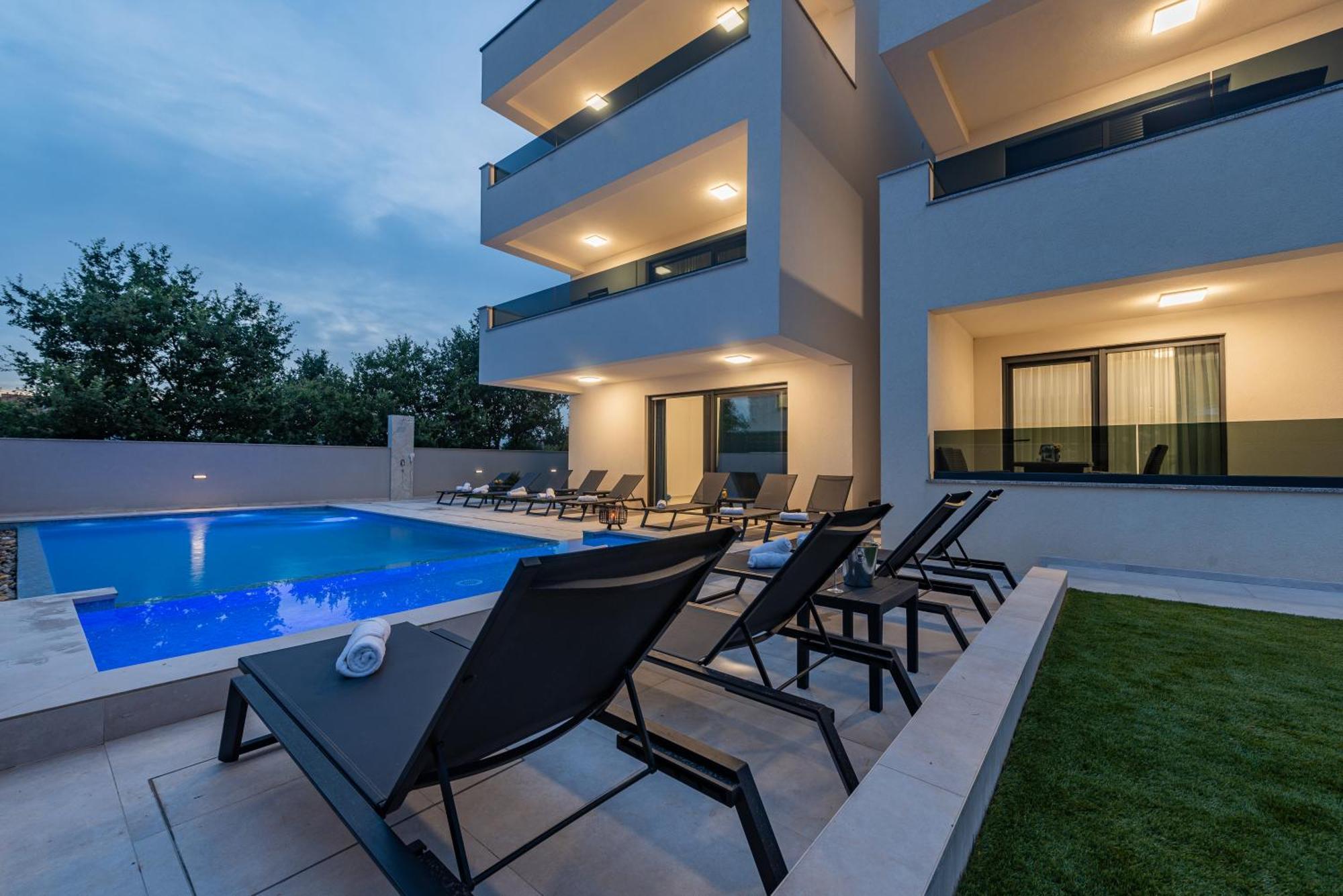 Apartments Menalo Elegance Затон Экстерьер фото