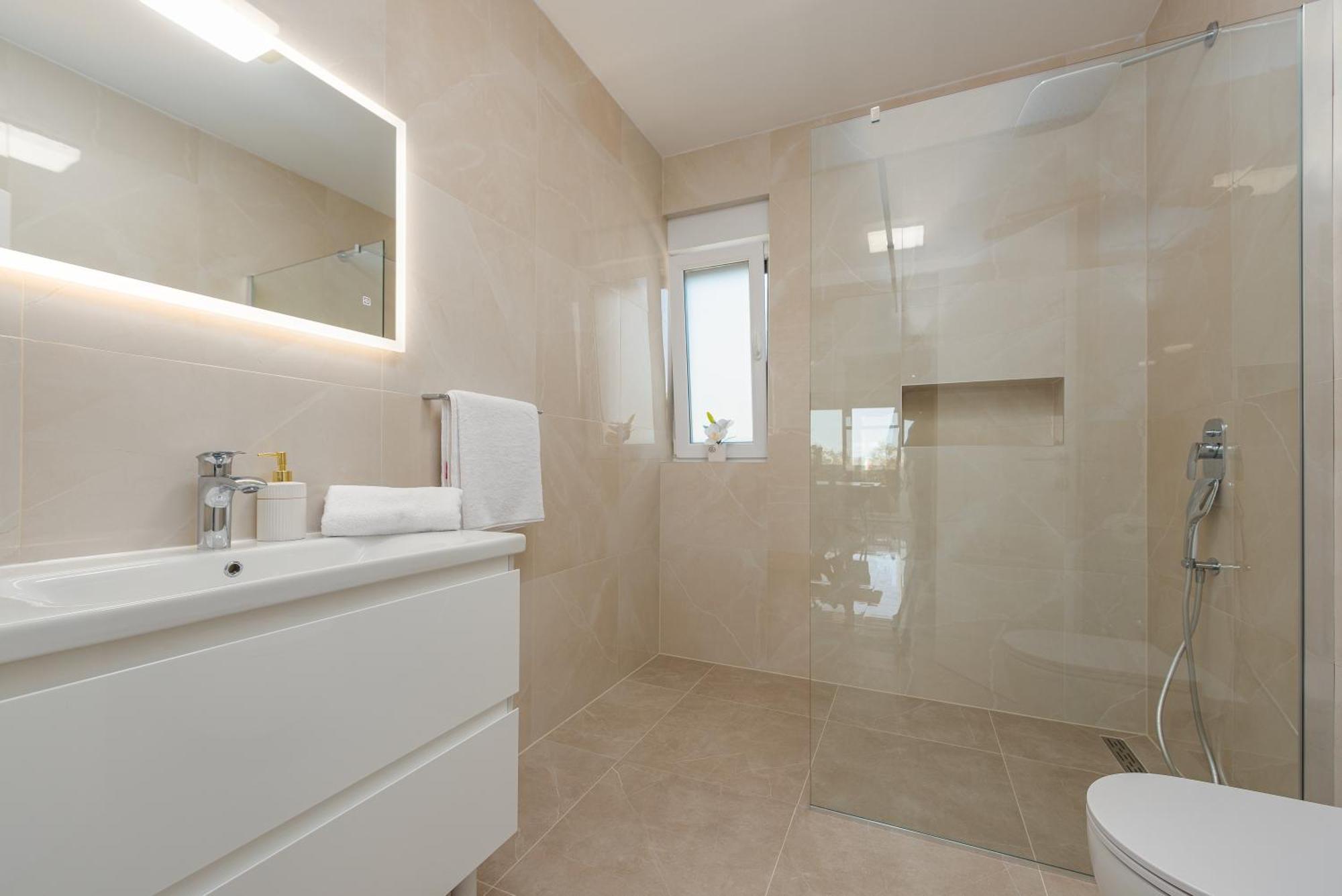 Apartments Menalo Elegance Затон Экстерьер фото