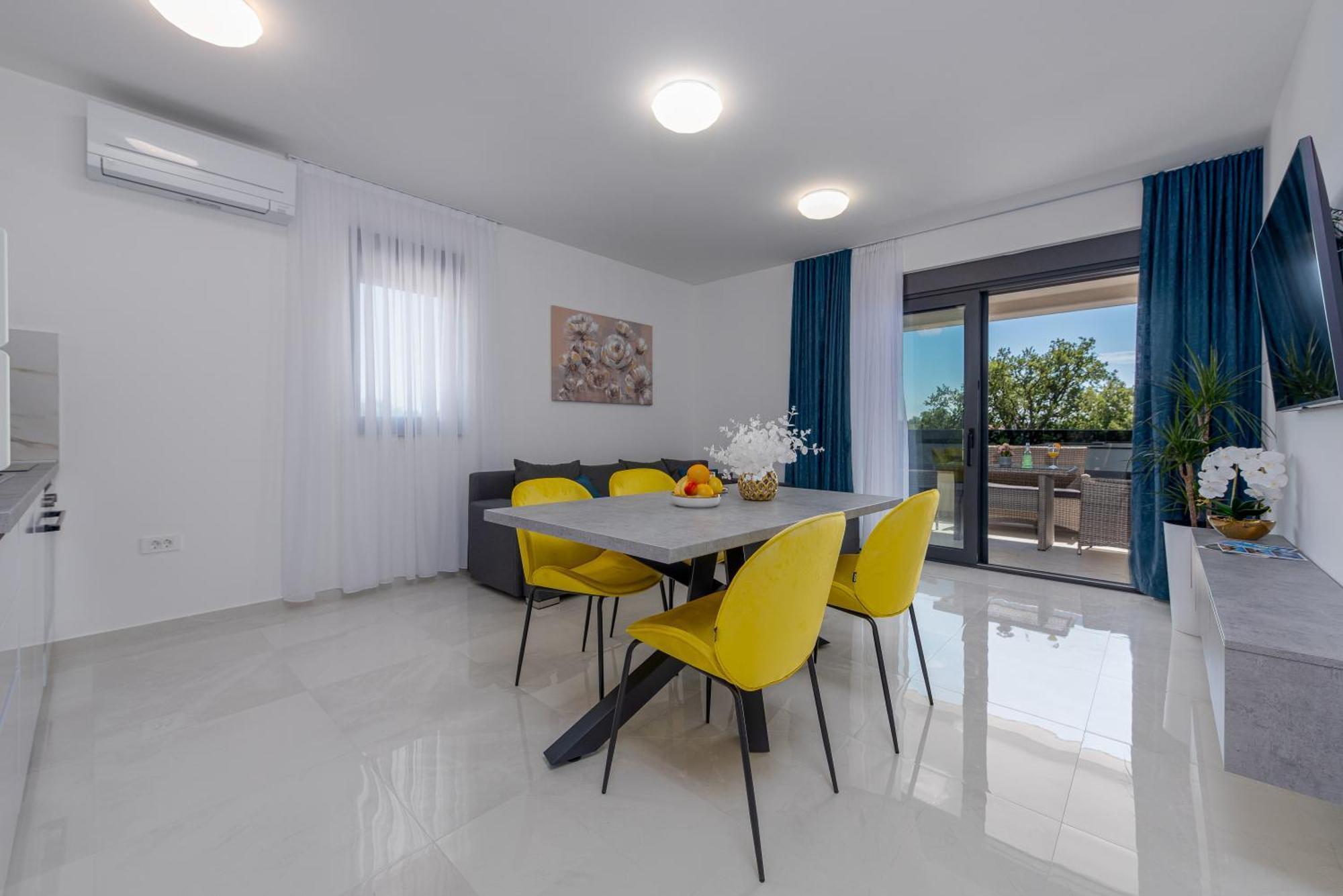 Apartments Menalo Elegance Затон Экстерьер фото