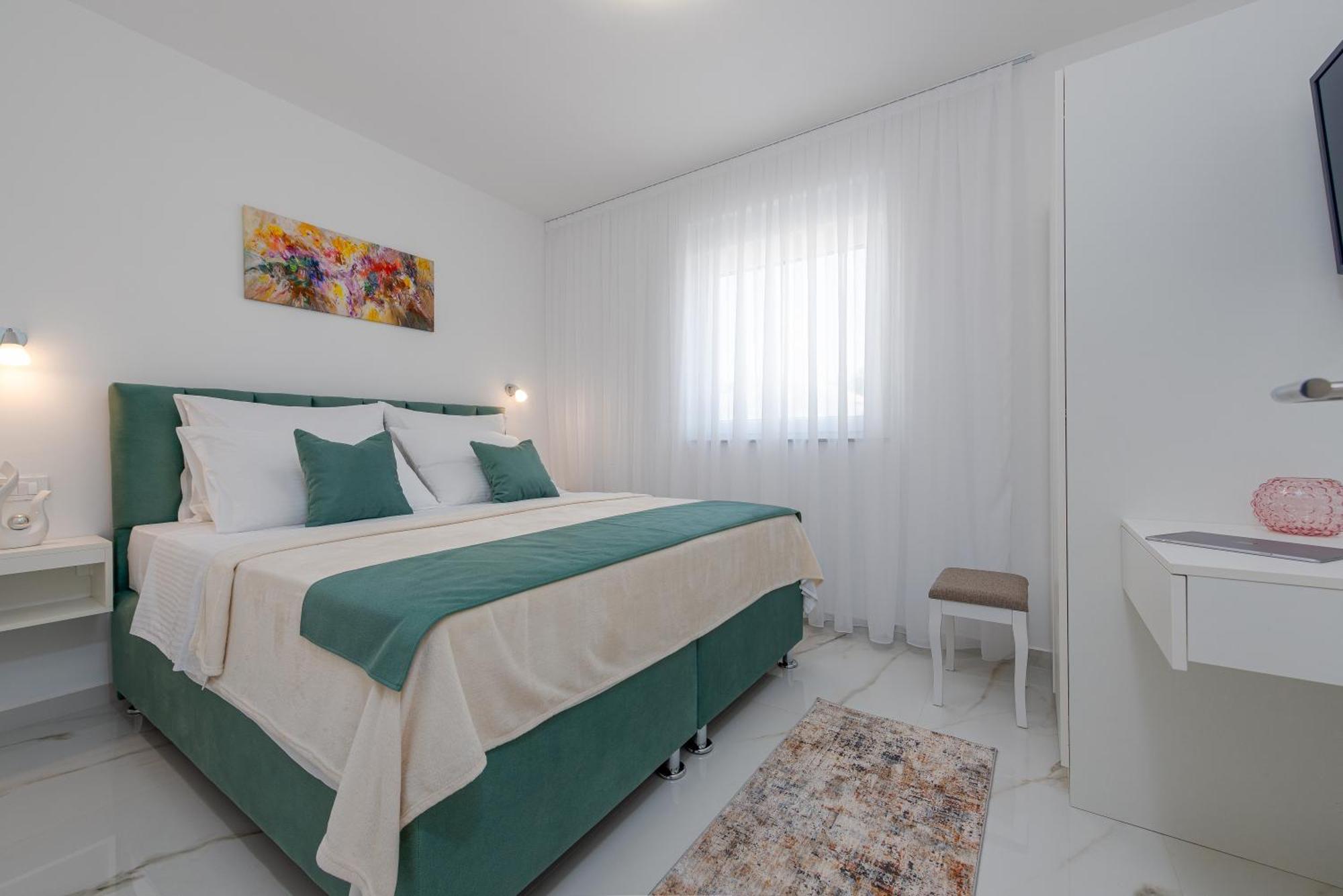 Apartments Menalo Elegance Затон Экстерьер фото